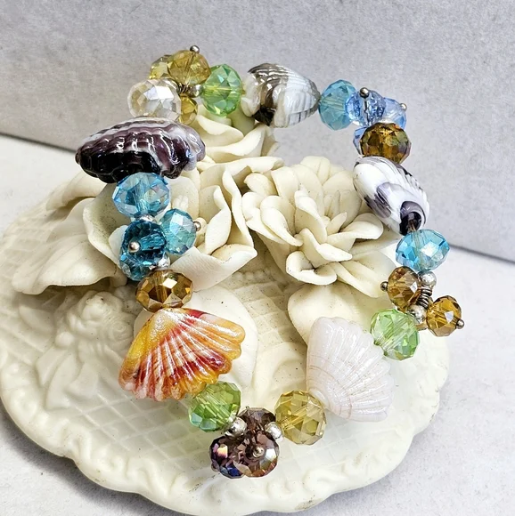 Glass Bead Seashell Bracelet Stretchy - Picture 9 of 15